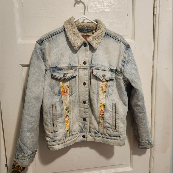 Levi's Sherpa Jean Jacket - Picture 4 of 4